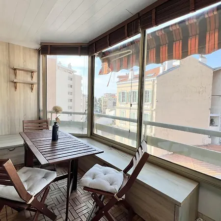T2 With Terrace In Apartamento Cannes