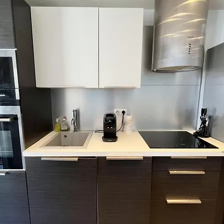 Appartement T2 With Terrace In *