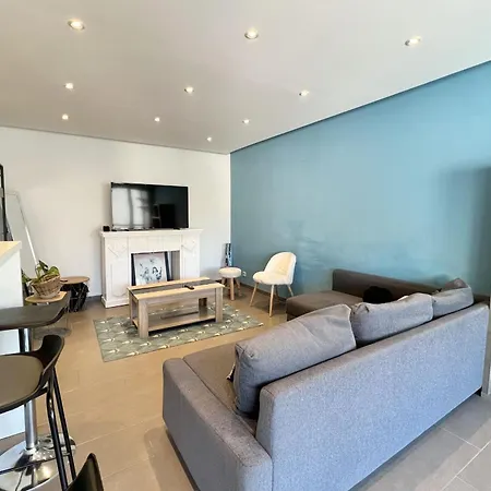 Appartement T2 With Terrace In